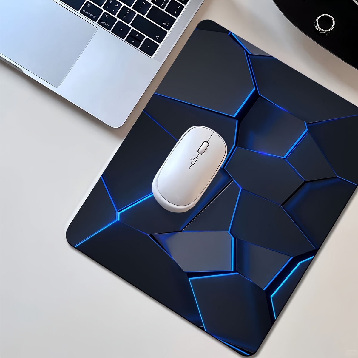 خط الهندسة RGB ماوس الوسادة كب - مراجعة Rgb Mousepad وسعره