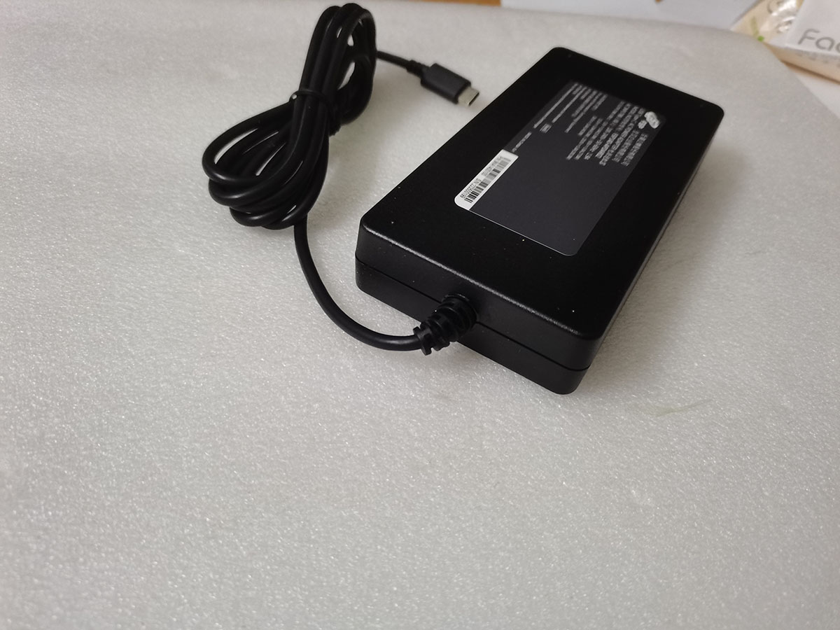 جديد سليم OEM FSP 28 فولت 5A F - مراجعة Pc Gaming News وسعره